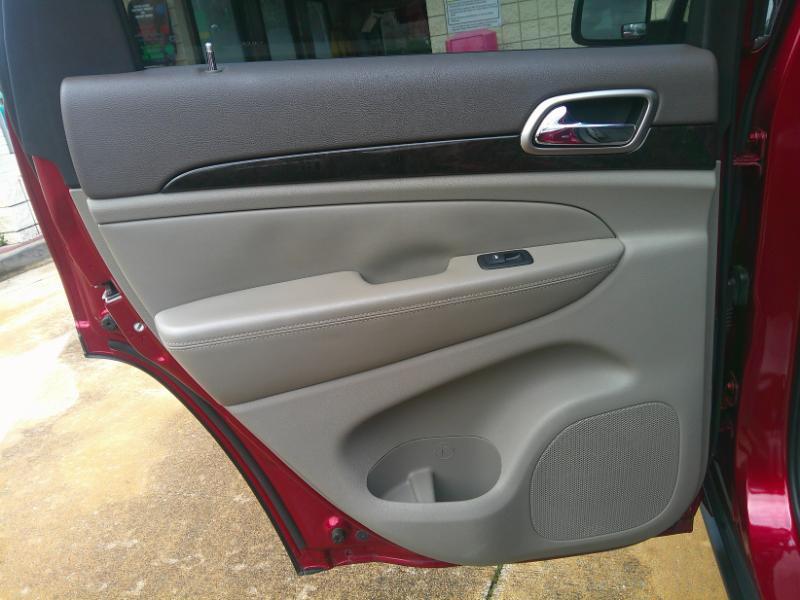 Jeep Grand Cherokee Laredo 2WD 2013