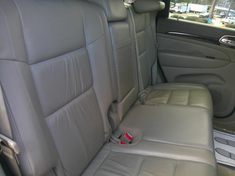 Jeep Grand Cherokee Laredo 2WD 2013