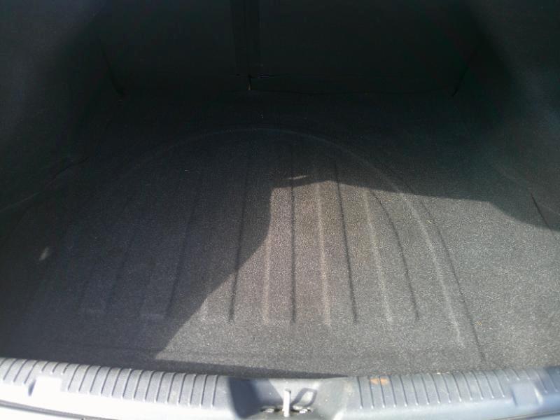 Hyundai Elantra GLS M/T 2013