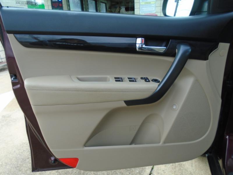 Kia Sorento LX V6 2WD 2013