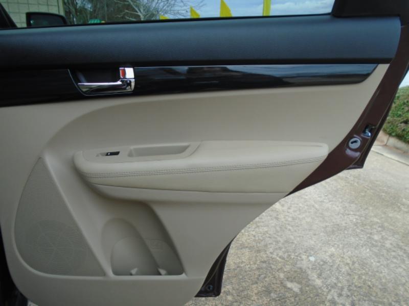 Kia Sorento LX V6 2WD 2013