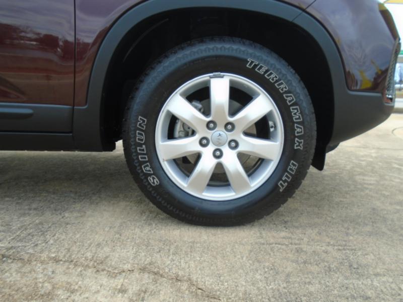 Kia Sorento LX V6 2WD 2013