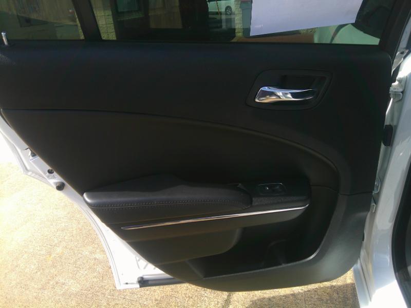 Dodge Charger SE 2014