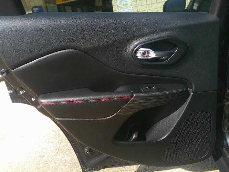 Jeep Cherokee Trailhawk 4WD 2015