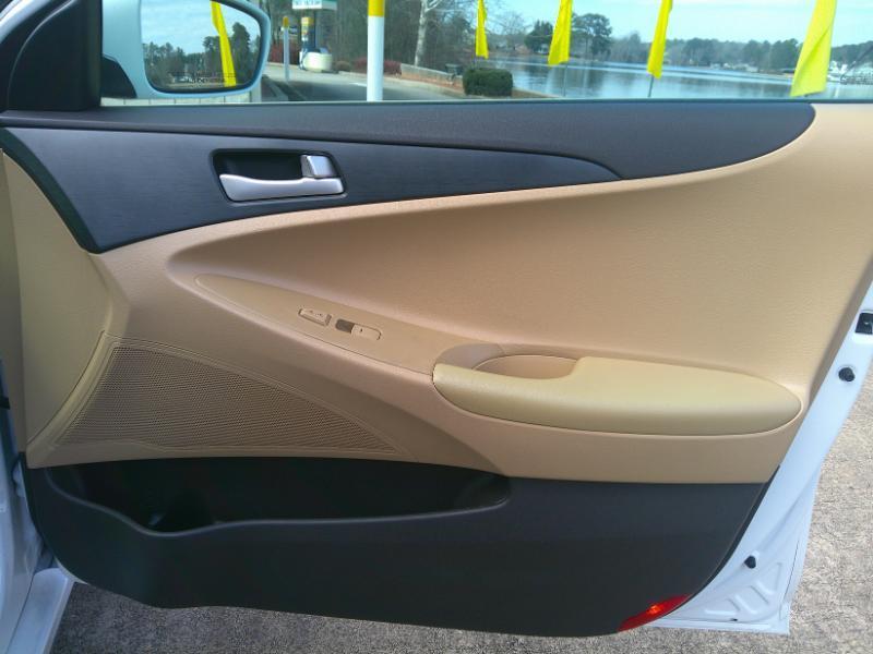 Hyundai Sonata GLS 2013