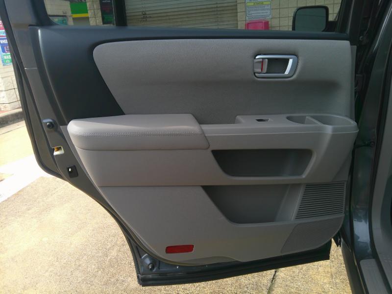 Honda Pilot LX 2WD 5-Spd AT 2013