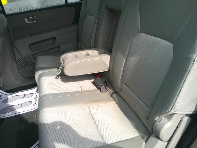 Honda Pilot LX 2WD 5-Spd AT 2013