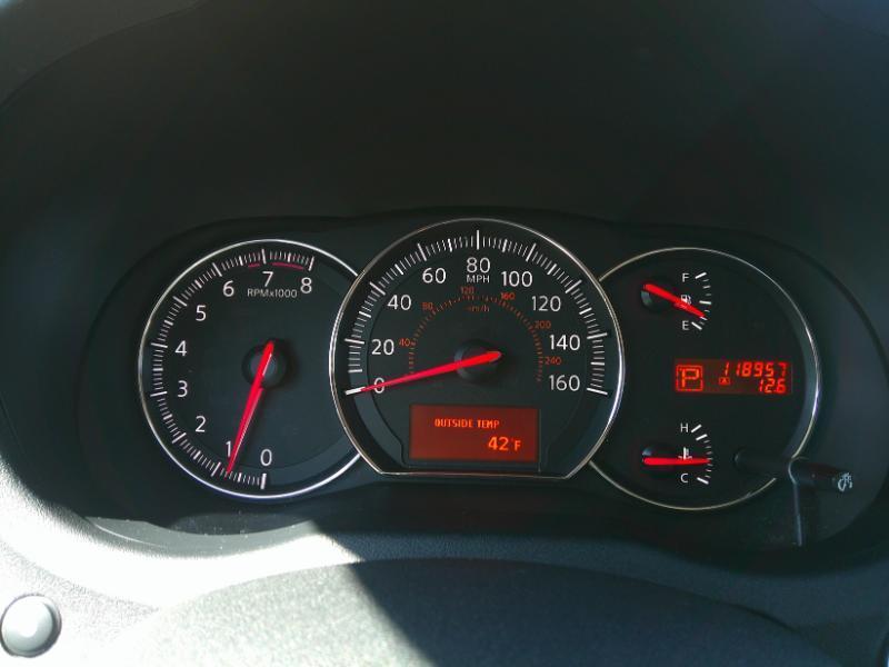 Nissan Maxima SV 2011