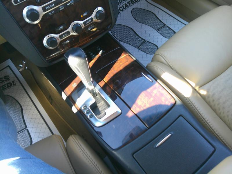 Nissan Maxima SV 2011