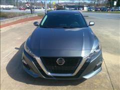 2020 Nissan Altima 