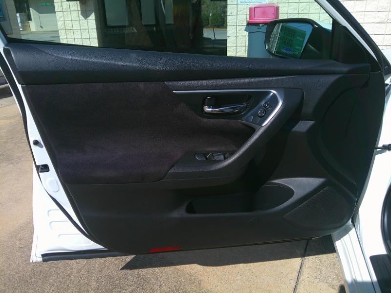 Nissan Altima 2.5 S 2013