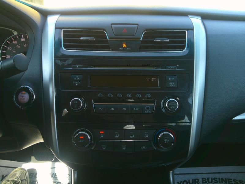 Nissan Altima 2.5 S 2013