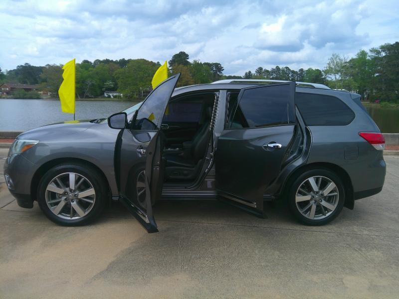 Nissan Pathfinder S 2WD 2015