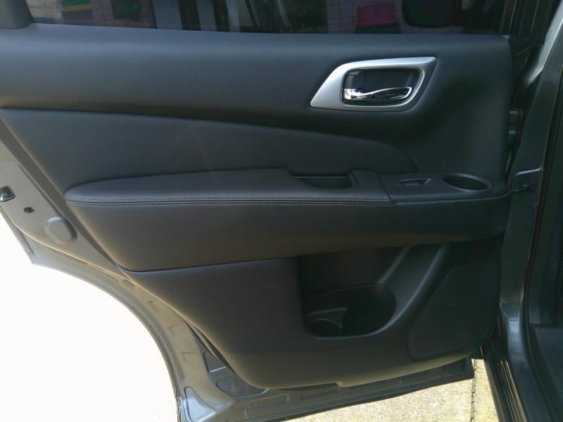 Nissan Pathfinder S 2WD 2015