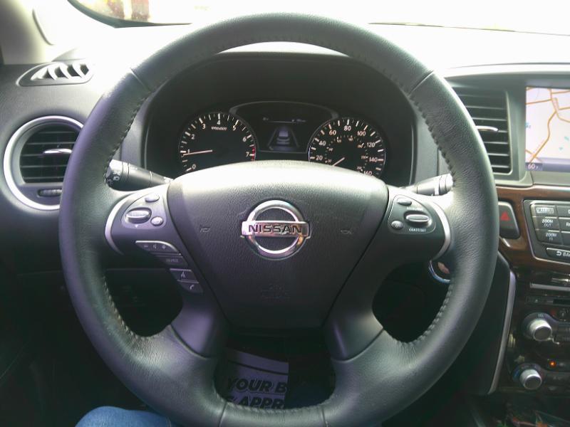 Nissan Pathfinder S 2WD 2015