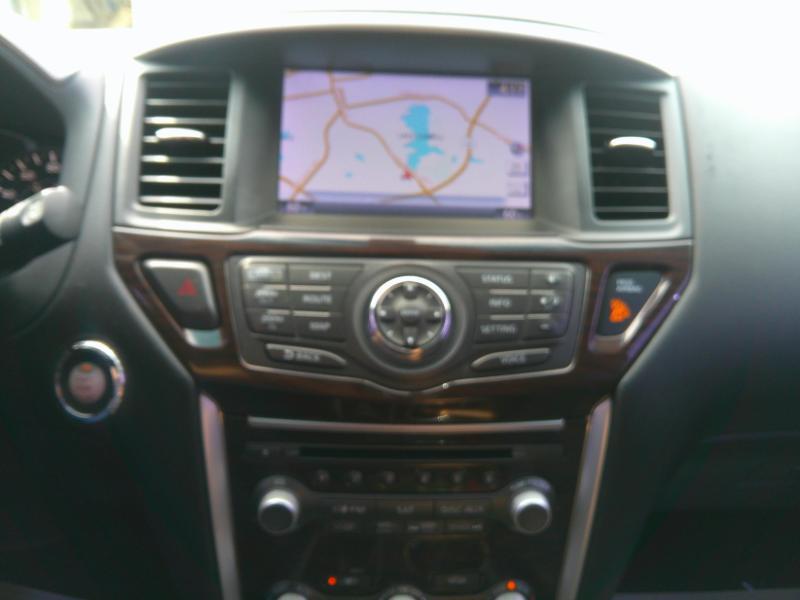 Nissan Pathfinder S 2WD 2015