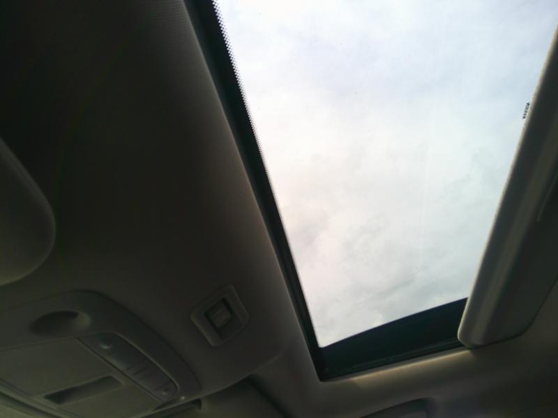 Nissan Pathfinder S 2WD 2015