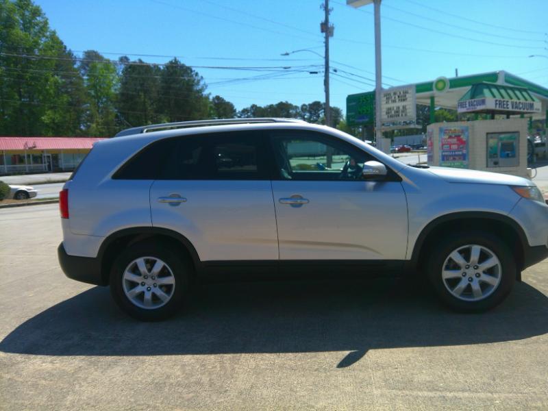 Kia Sorento LX 2WD 2011