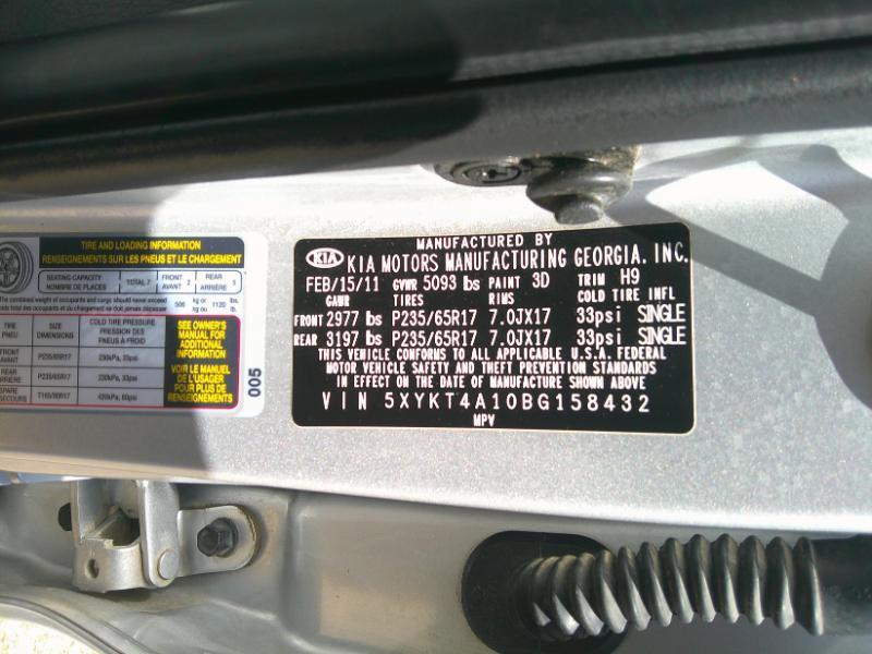 Kia Sorento LX 2WD 2011