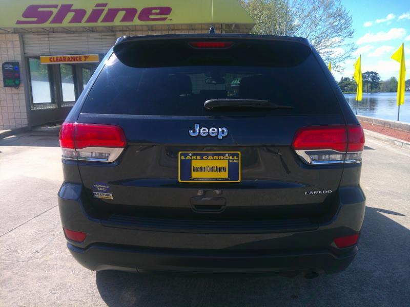 Jeep Grand Cherokee Laredo 2WD 2015