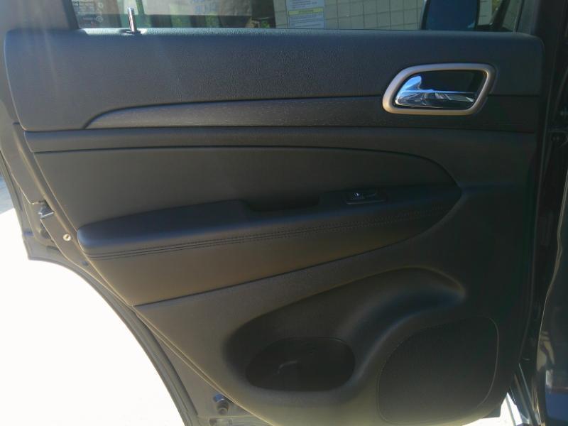 Jeep Grand Cherokee Laredo 2WD 2015