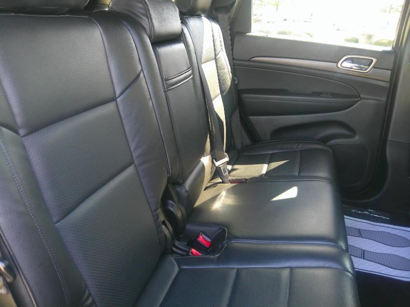 Jeep Grand Cherokee Laredo 2WD 2015