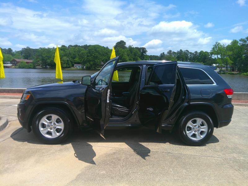 Jeep Grand Cherokee Laredo 2WD 2015