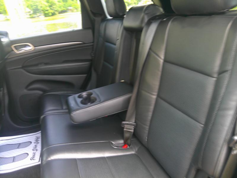 Jeep Grand Cherokee Laredo 2WD 2015