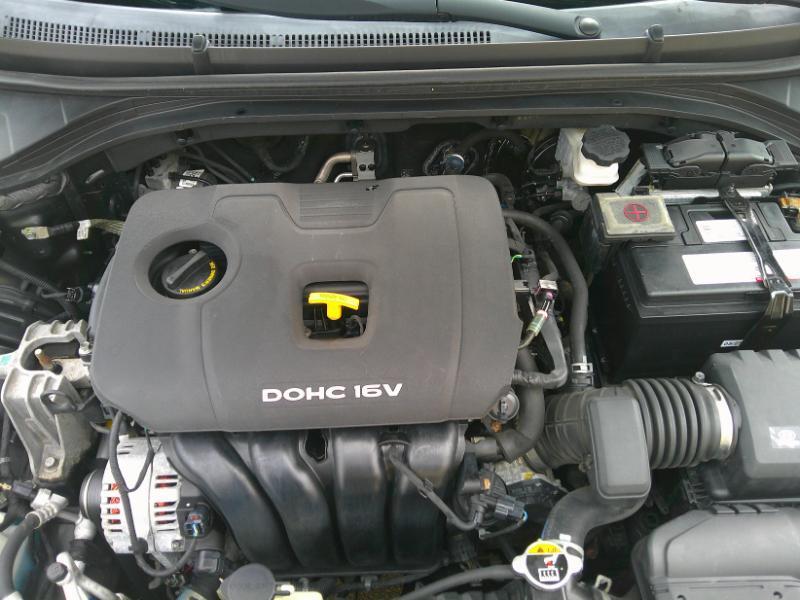 Hyundai Elantra Value Edition 6A 2017