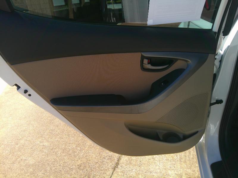 Hyundai Elantra GLS M/T 2014