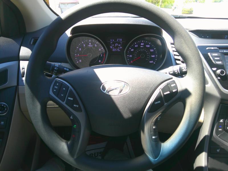 Hyundai Elantra GLS M/T 2014