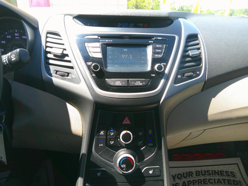 Hyundai Elantra GLS M/T 2014