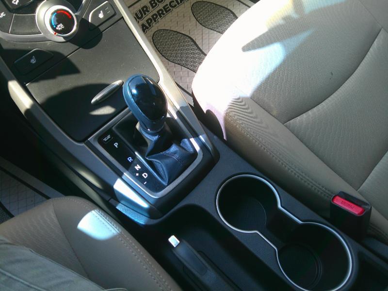 Hyundai Elantra GLS M/T 2014