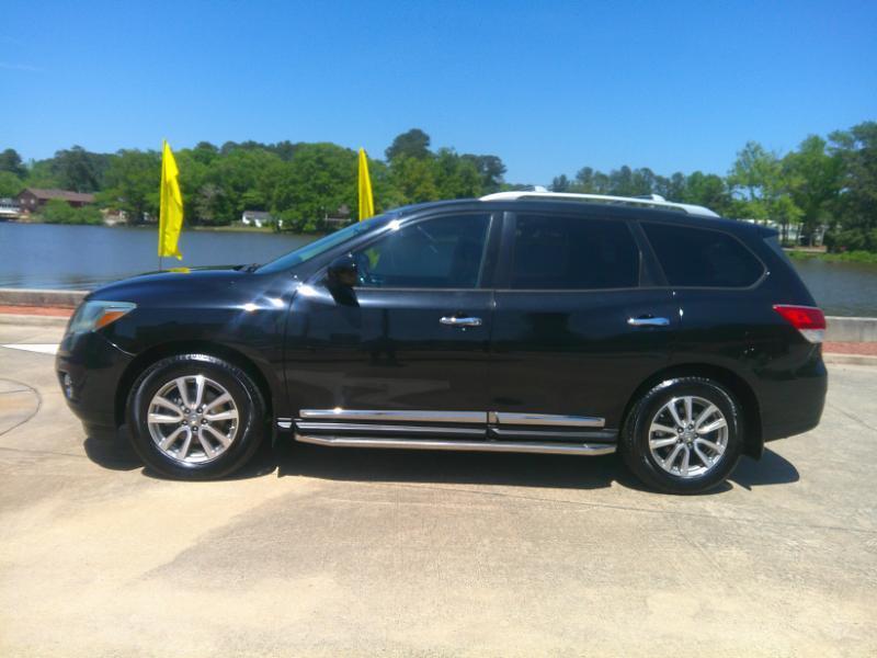 Nissan Pathfinder S 2WD 2014