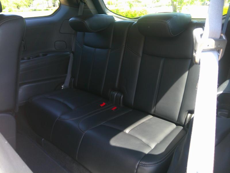 Nissan Pathfinder S 2WD 2014