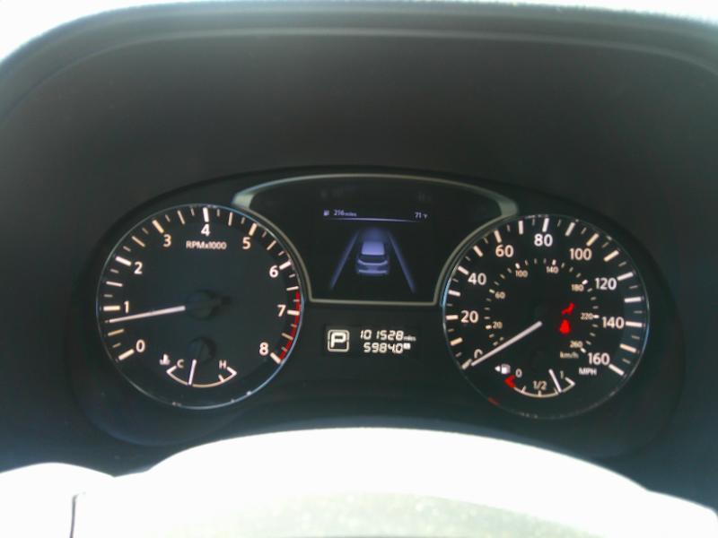 Nissan Pathfinder S 2WD 2014