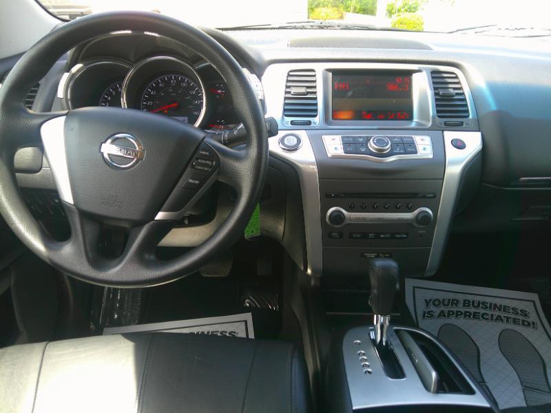 Nissan Murano S 2012