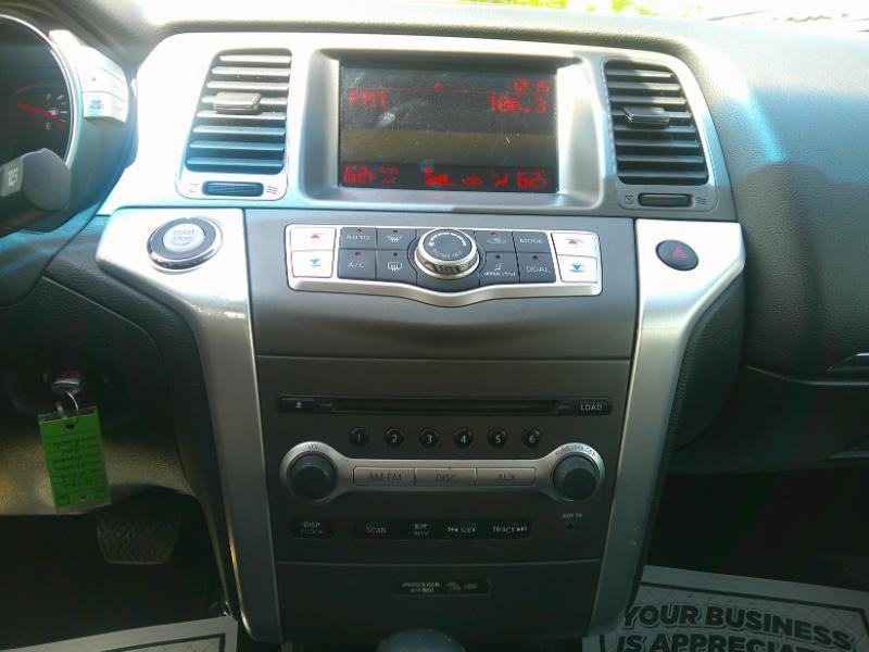 Nissan Murano S 2012