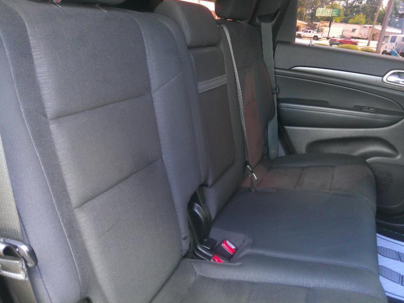 Jeep Grand Cherokee Laredo 4WD 2015