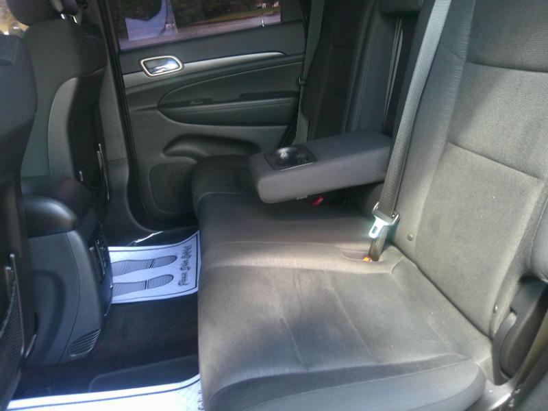 Jeep Grand Cherokee Laredo 4WD 2015