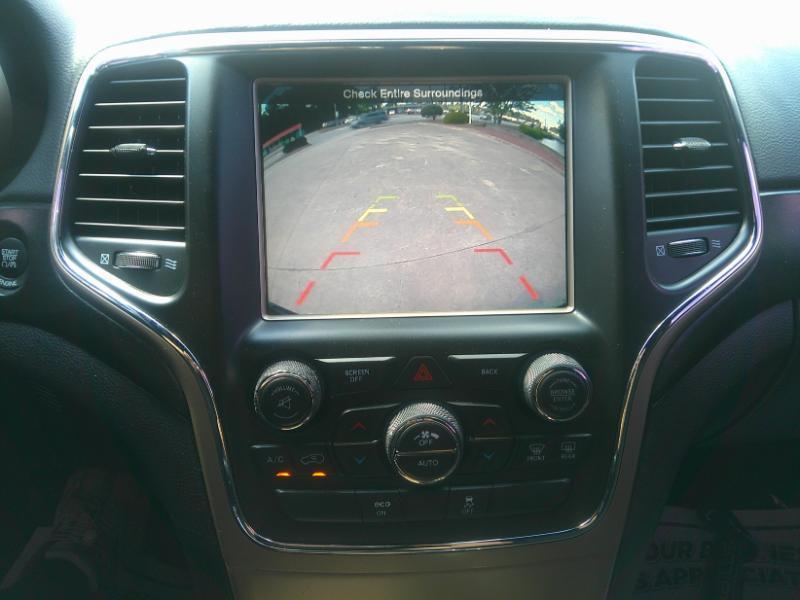 Jeep Grand Cherokee Laredo 4WD 2015