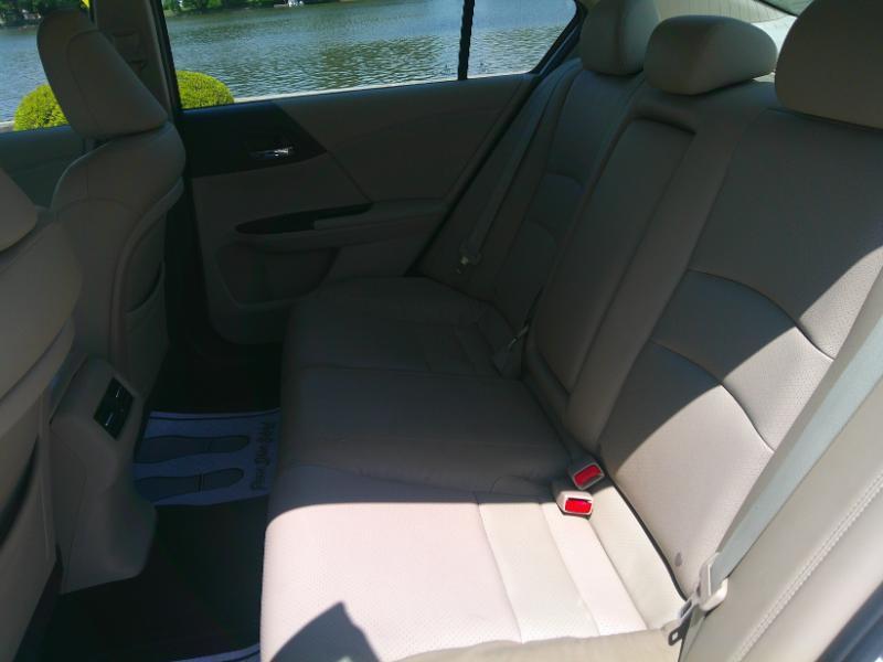 Honda Accord EX-L Sedan CVT 2013