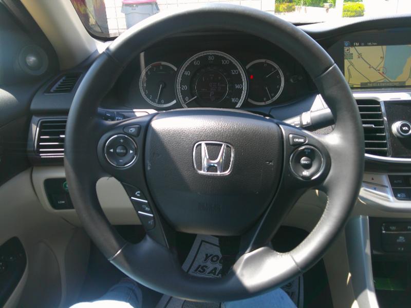 Honda Accord EX-L Sedan CVT 2013