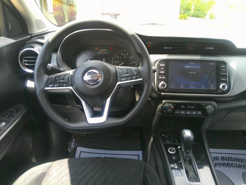 Nissan Kicks SV 2021