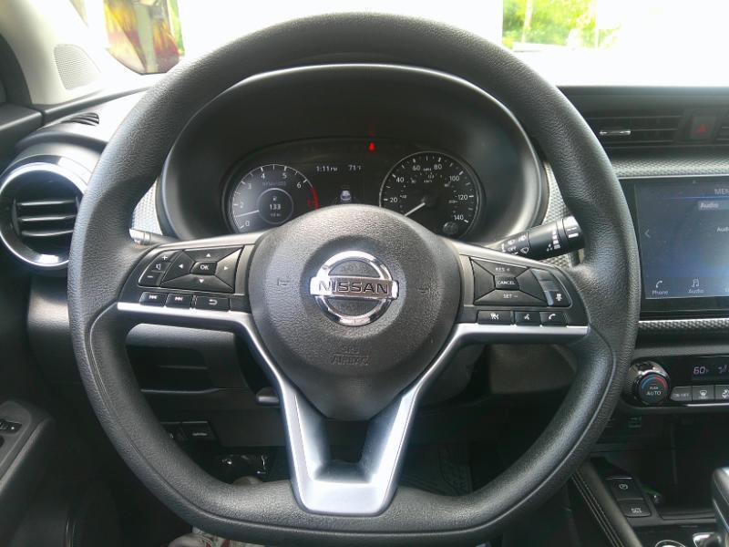 Nissan Kicks SV 2021