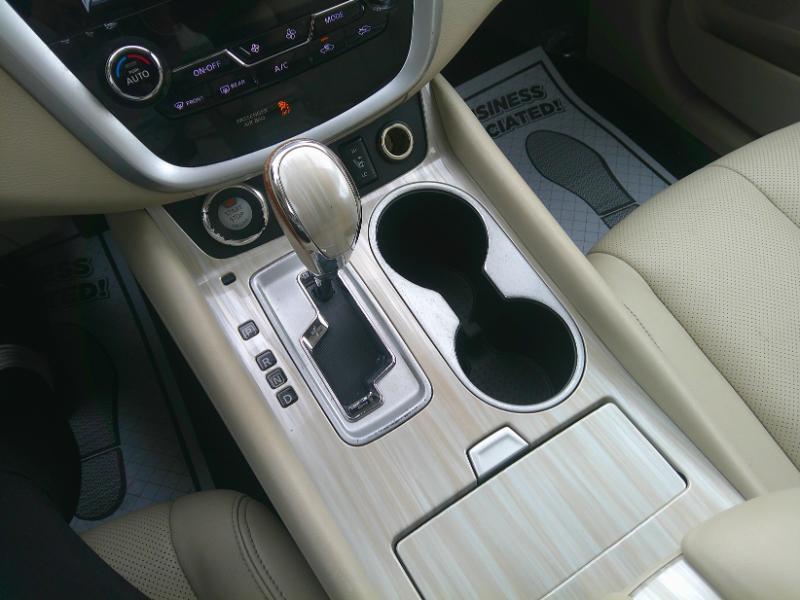 Nissan Murano S 2016