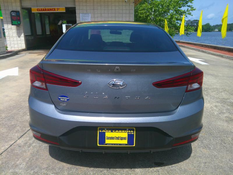 Hyundai Elantra SE 6M 2019