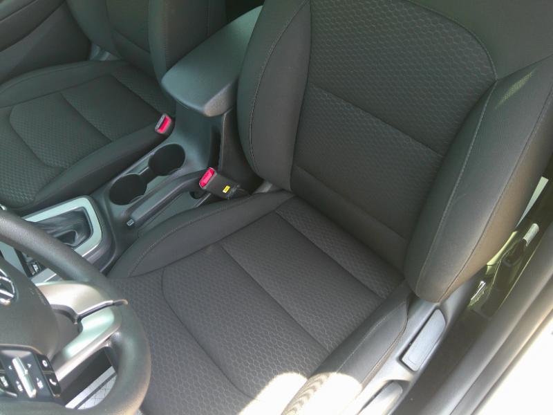 Hyundai Elantra SE 6M 2019