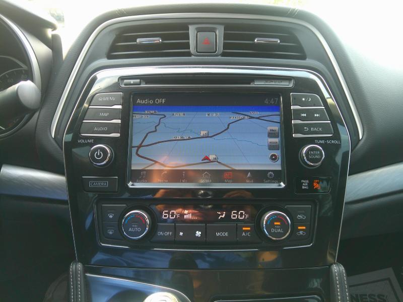 Nissan Maxima 3.5 SV 2018
