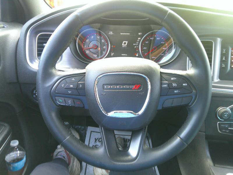 Dodge Charger SE 2016